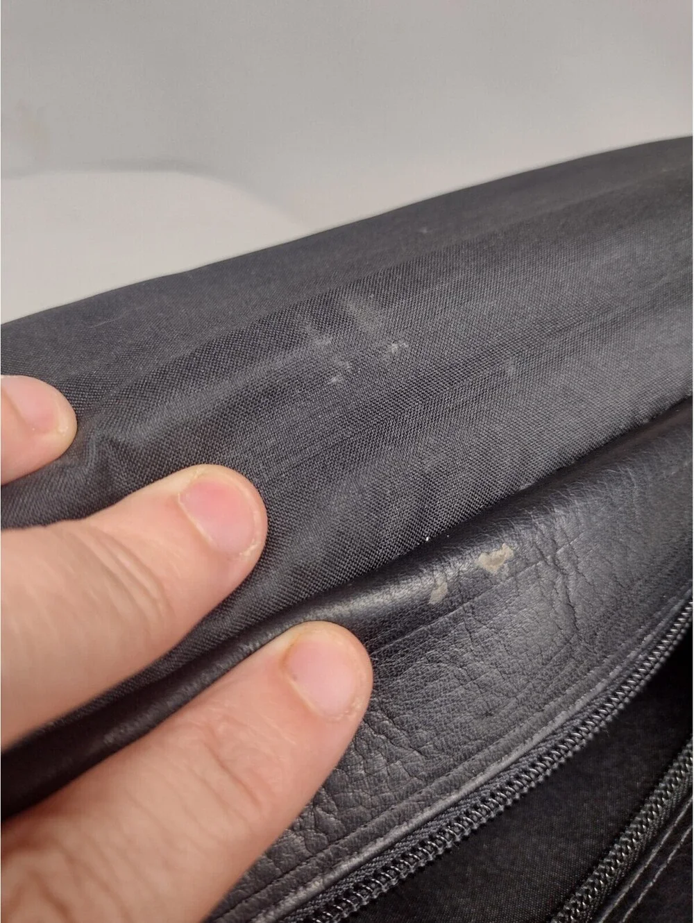 90s Black Genuine Leather Expandable Briefcase Amiet Swiss Lock Executive Bag